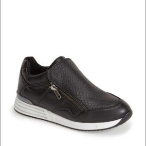 Steve Madden Sanremo Quilted Black Snake Sneakers